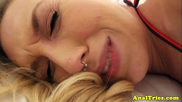 Tattooed analsex gf gets ass drilled